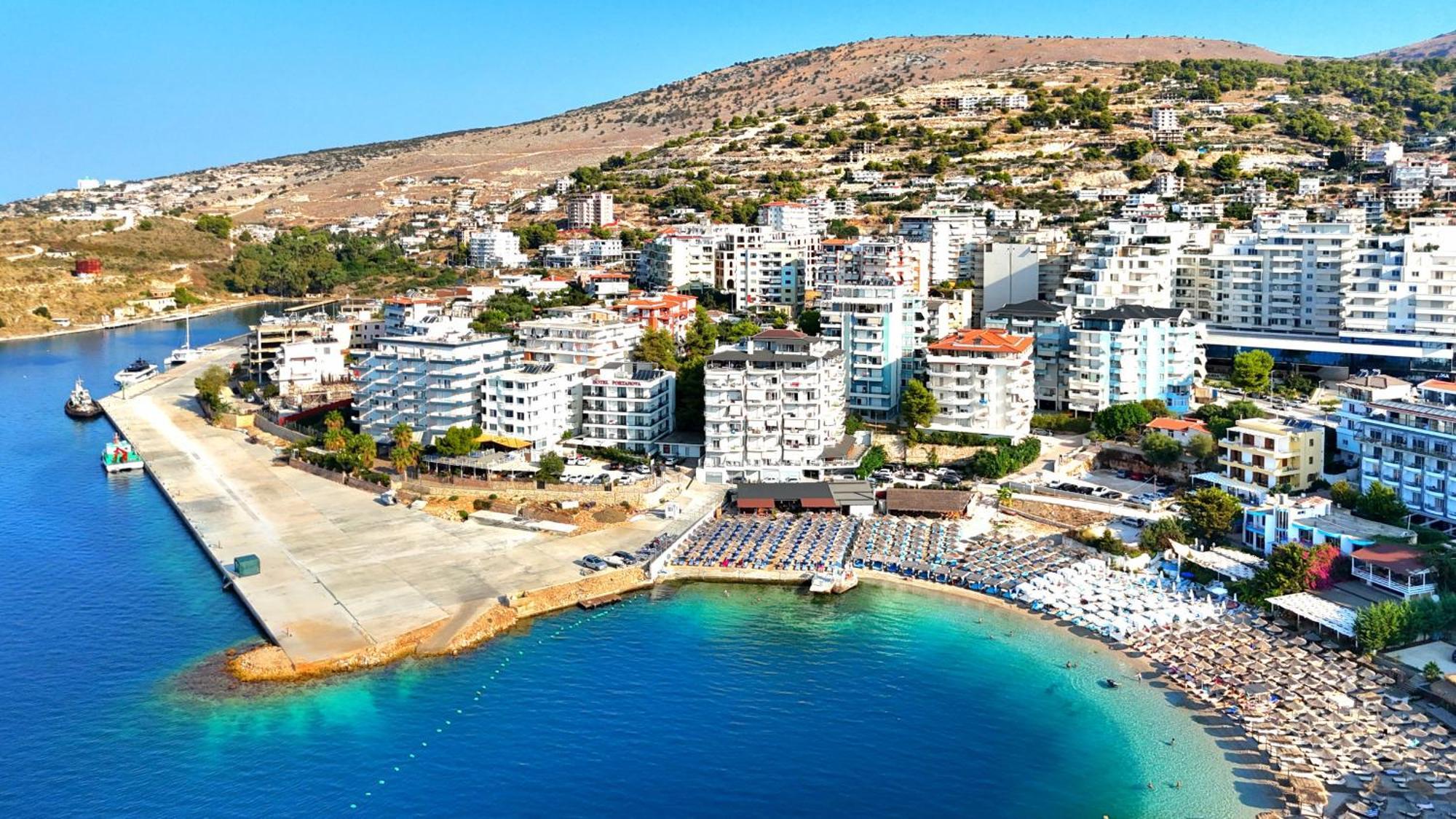 Deep Blue Rooftop - 111 Sarande Exterior photo