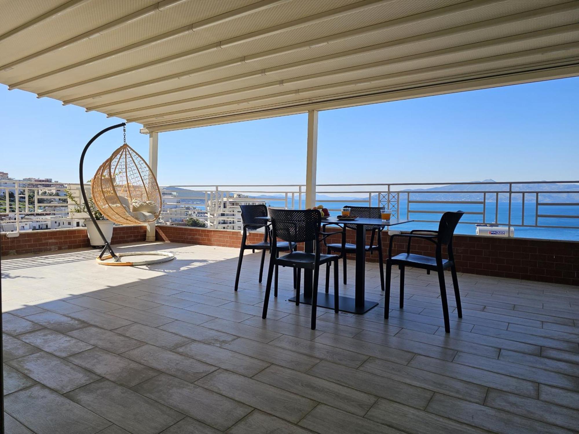 Deep Blue Rooftop - 111 Sarande Exterior photo